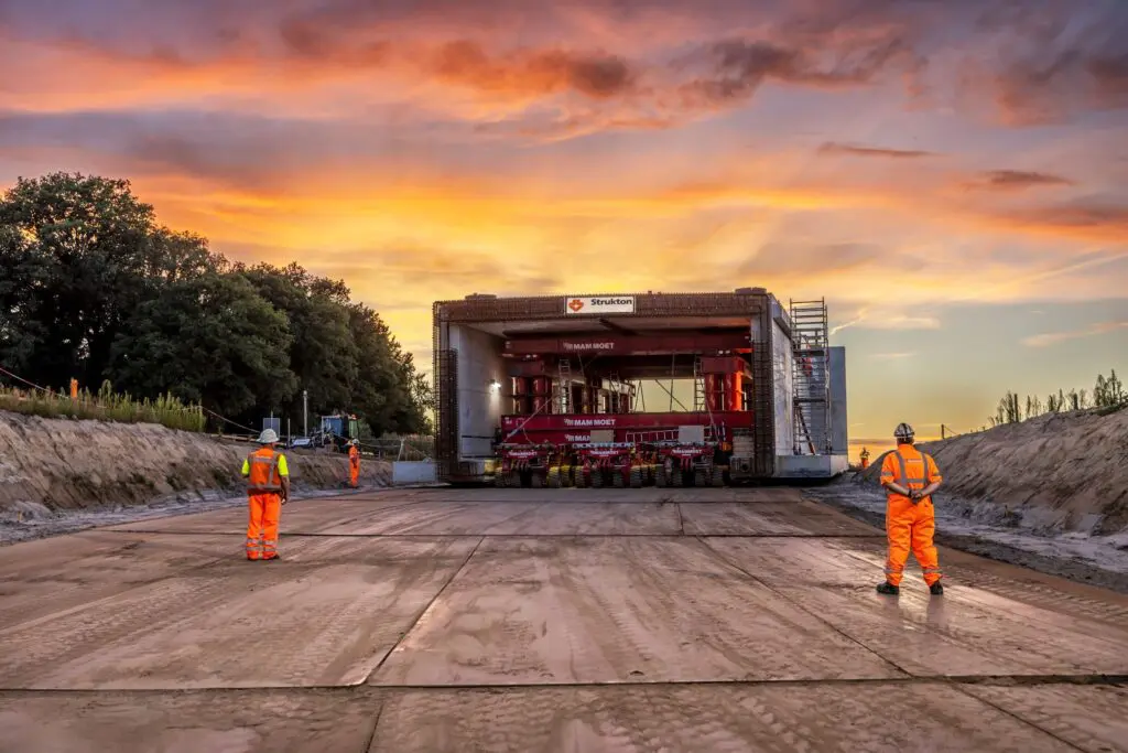 Inrijden tunnel Eindhoven