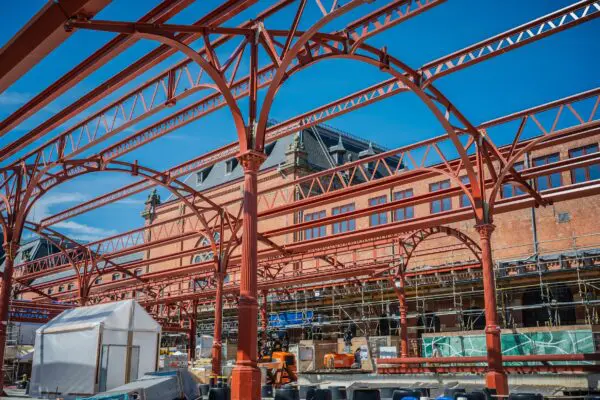 monumentale kappen hoofdstation groningen