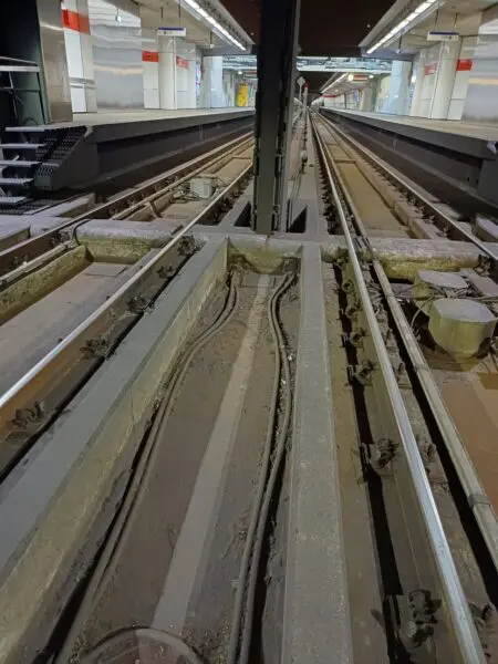 Spoorwerk in metrotunnel Rotterdam