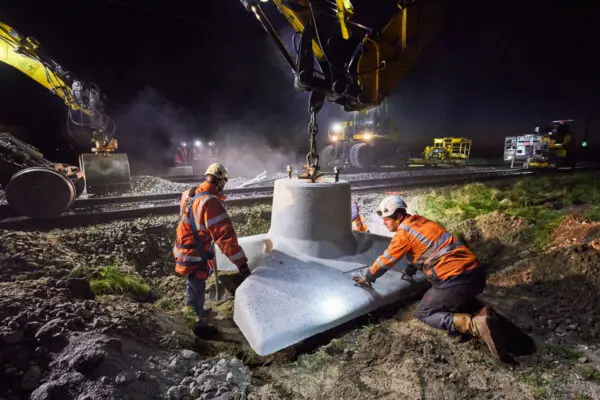 Duurzame bovenleidingsportalen van circulair beton