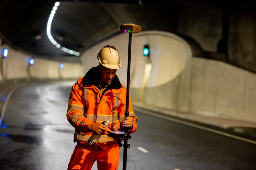 vnhrSE De Hubertustunnel